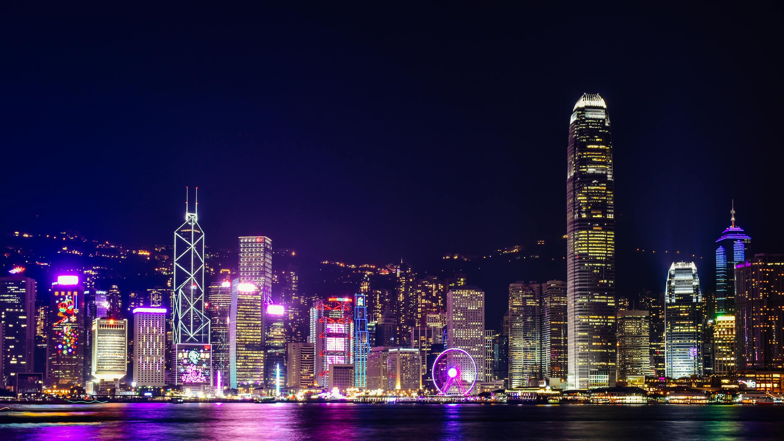 Rak Wątroby: Inspirujące Wyzdrowienie Lee Yuk Yin Świadectwo osoby, która przeżyła raka z przerzutami do wątroby: pan Lee Yuk Yin z Hongkongu wspierał leczenie Eliksirem Tian Xian.